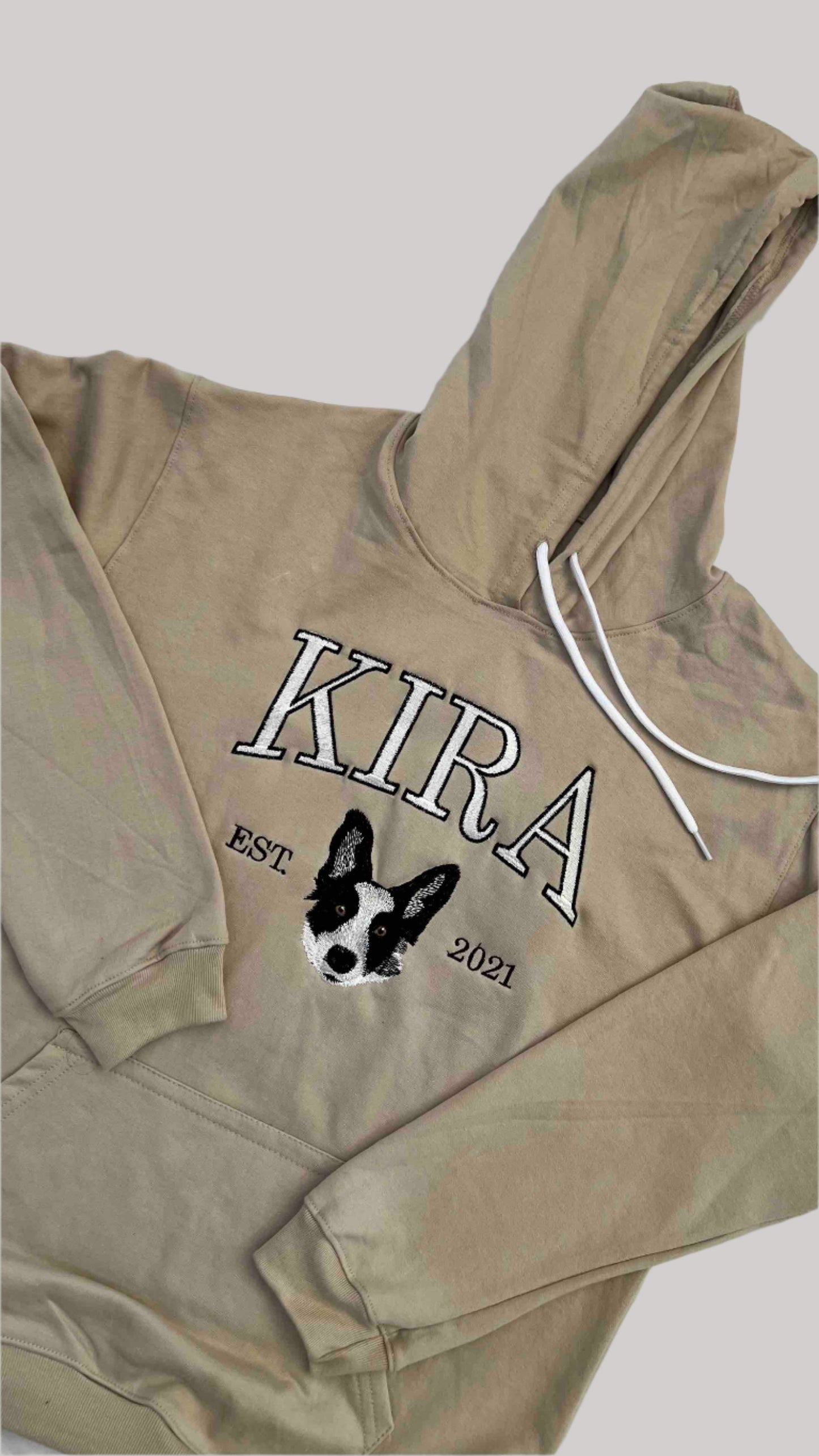 Sudadera con bordado de mascota y nombre